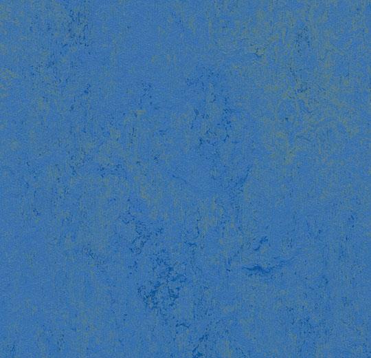 Marmoleum Concrete - blue glow