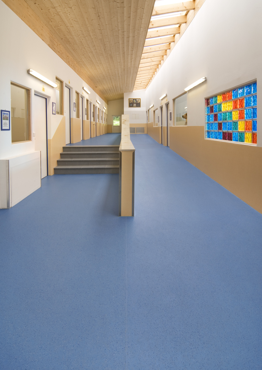 Altro ContraX Light Grey - CX2004 from Safety Flooring UK
