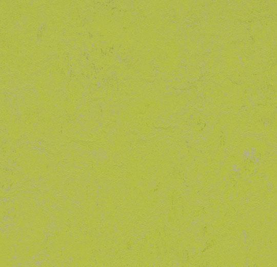 Marmoleum Concrete - green glow
