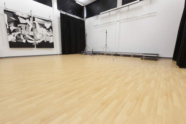 Altro wood safety Safety Flooring Gallery Picture 2
